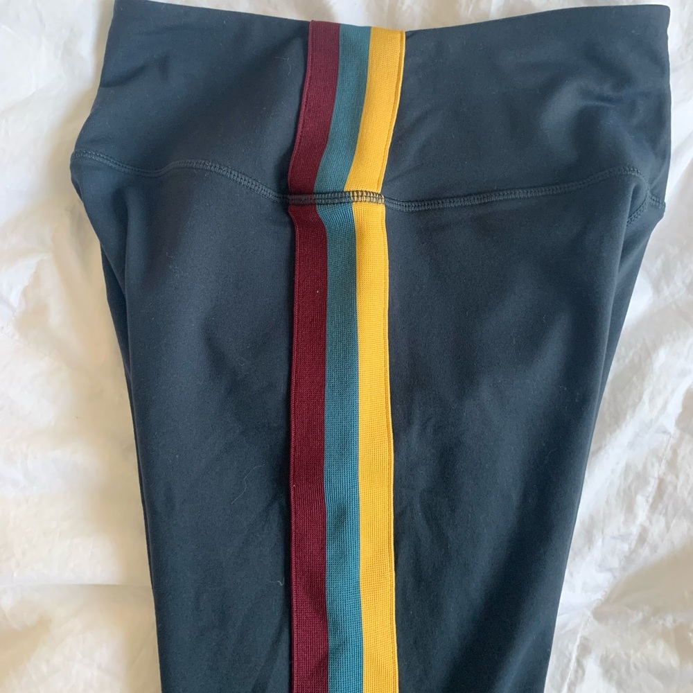Navy blue leggings